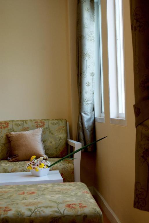 Hotel Triple Palms House Chiang Mai Zewnętrze zdjęcie